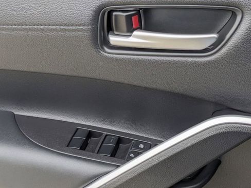 Certified 2026 Toyota Corolla Cross XLE w/ Convenience Package image 24