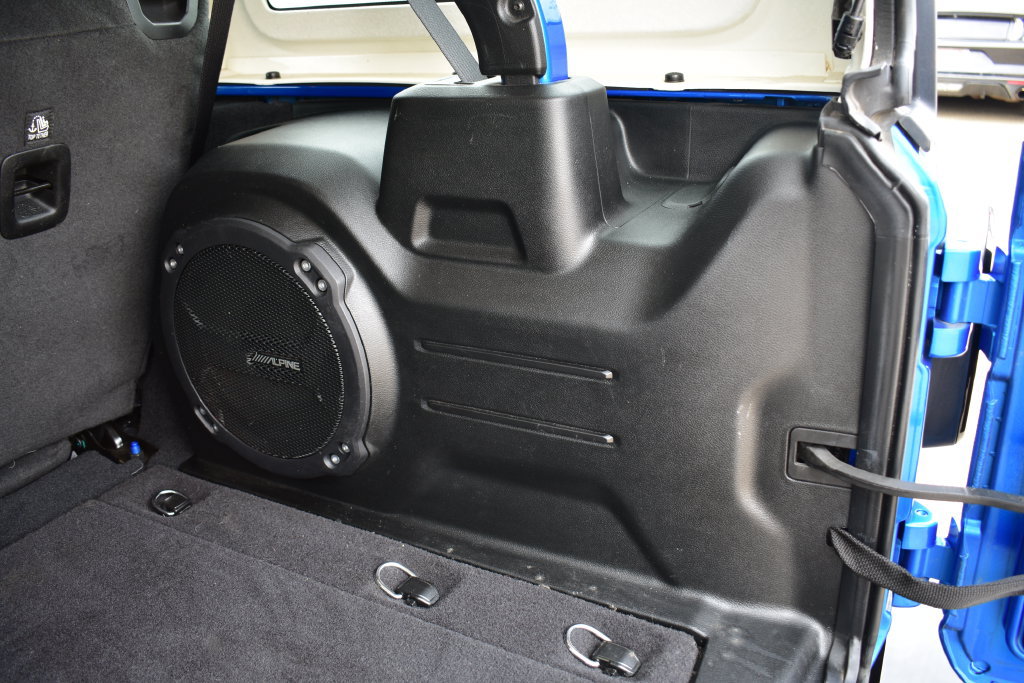 Used 2023 Jeep Wrangler Unlimited Sahara w/ Cold Weather Group AWD/4WD image 29