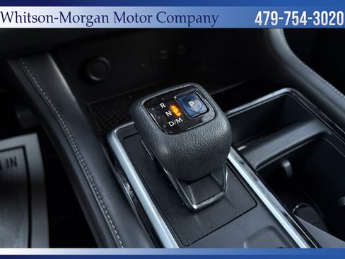 Used 2022 Nissan Pathfinder SV image 29