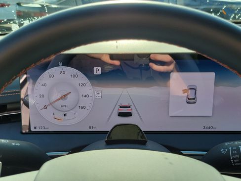 Certified 2026 Genesis GV70 3.5T Sport Prestige image 9