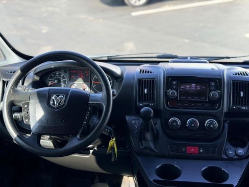 Used 2021 RAM ProMaster 2500 FWD image 12