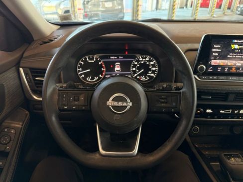 Used 2023 Nissan Rogue SV AWD/4WD image 11