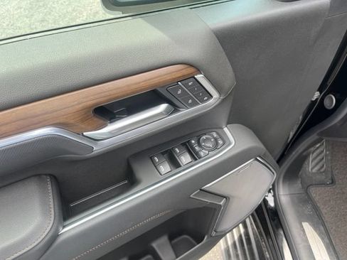 New 2026 Chevrolet Silverado 3500 High Country w/ High Country Premium Package AWD/4WD image 14