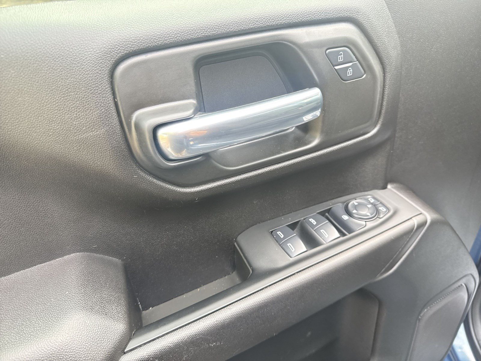 Used 2024 Chevrolet Silverado 1500 Custom AWD/4WD image 15