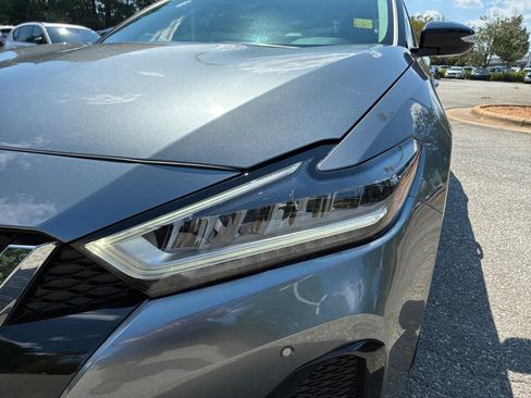 Used 2020 Nissan Maxima 3.5 SL FWD image 29