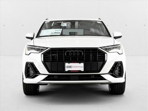 New 2025 Audi Q3 2.0T Premium image 2