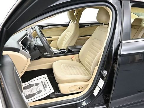 Used 2013 Ford Fusion SE image 11