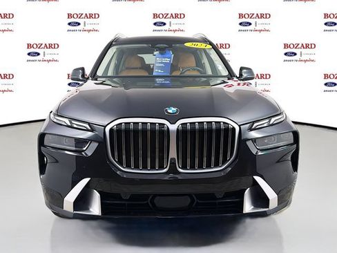 Used 2024 BMW X7 xDrive40i w/ Premium Package AWD/4WD image 2