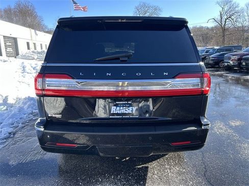 Used 2020 Lincoln Navigator L Reserve w/ Luxury Package image 7