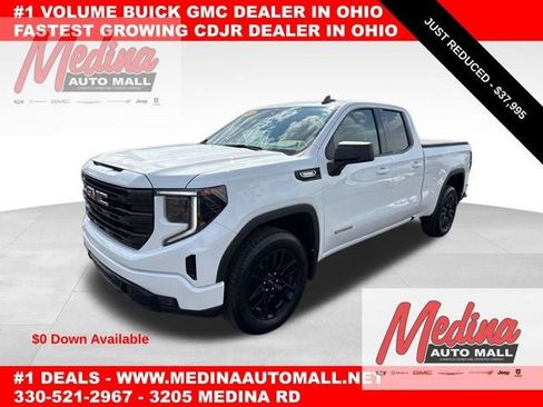 Used 2025 GMC Sierra 1500 Elevation AWD/4WD image 1