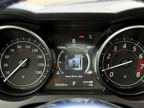 Used 2018 Jaguar F-TYPE Coupe image 27