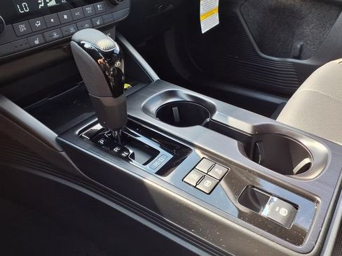 New 2026 Subaru Outback Limited AWD/4WD image 16