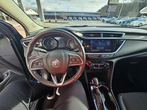 Used 2021 Buick Encore GX Select image 17