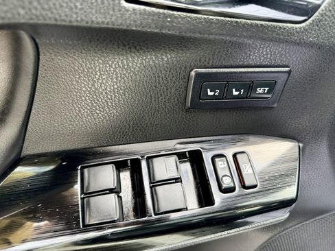 Used 2018 Toyota RAV4 Limited w/ All Weather Liner Package image 19