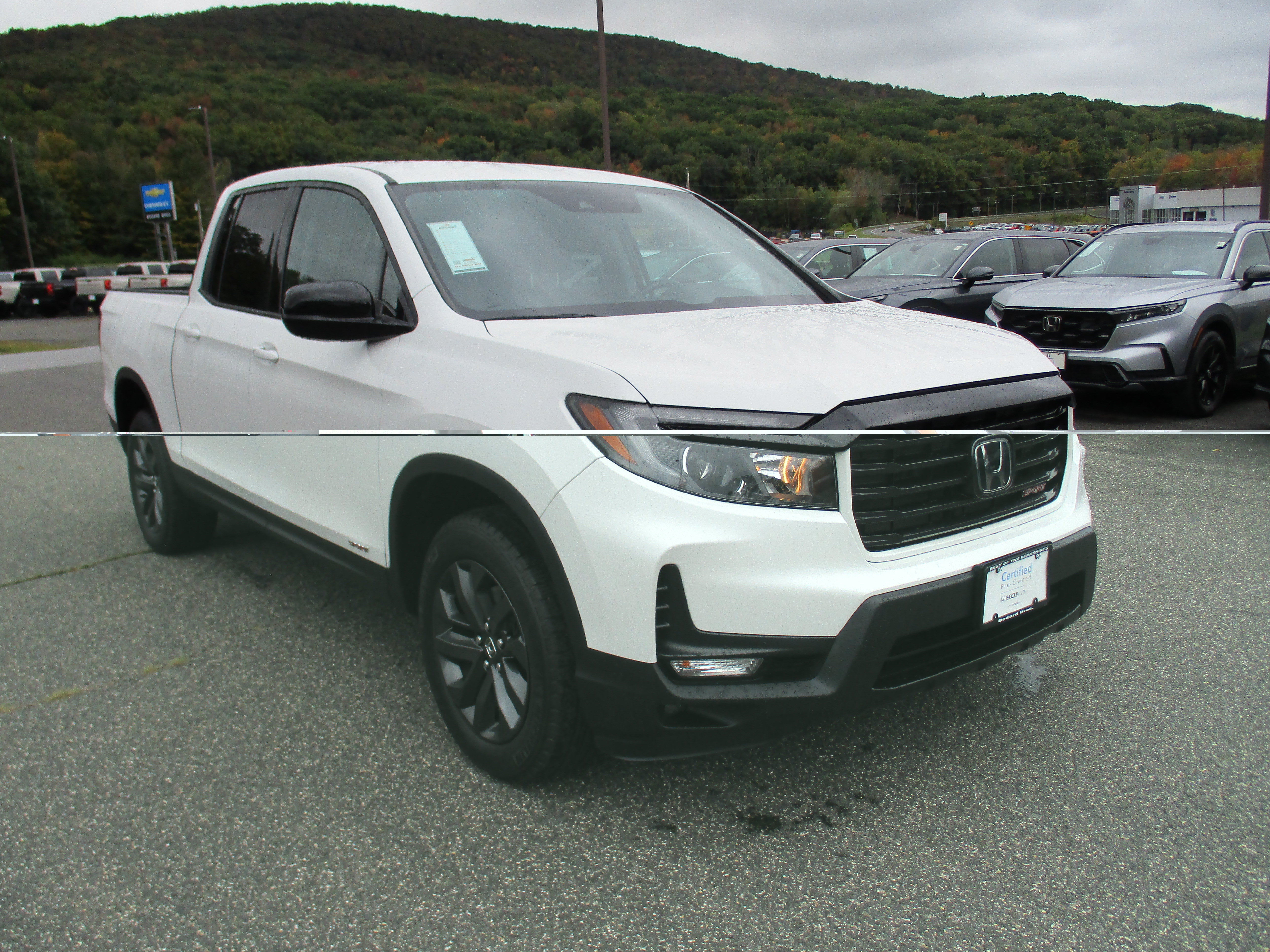 Certified 2021 Honda Ridgeline Sport image 3