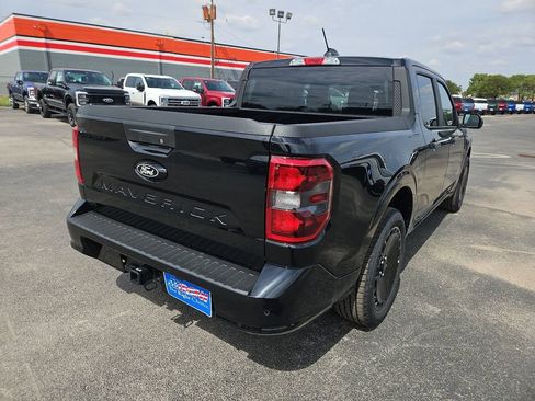 New 2025 Ford Maverick Lobo image 11