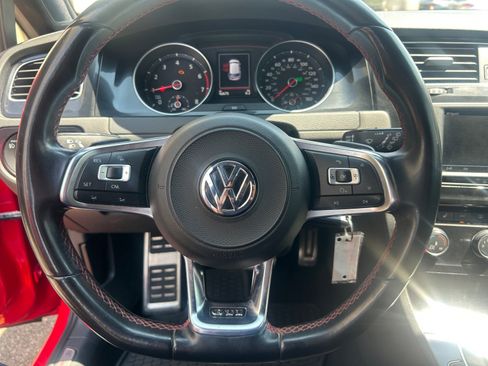Used 2017 Volkswagen GTI S FWD image 18