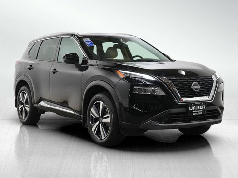 Used 2023 Nissan Rogue SL image 7