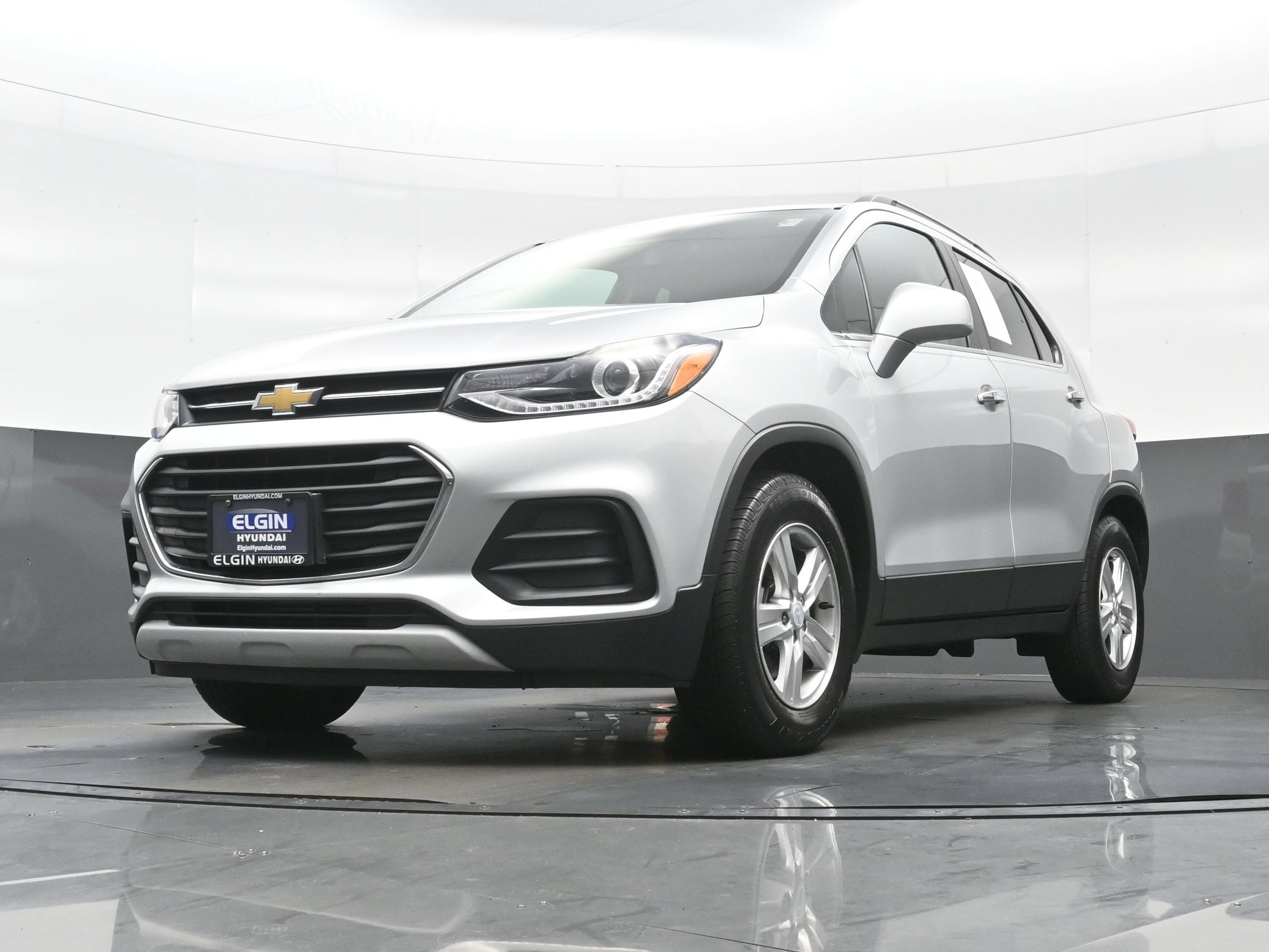 Used 2018 Chevrolet Trax LT w/ Driver Confidence Package FWD image 26