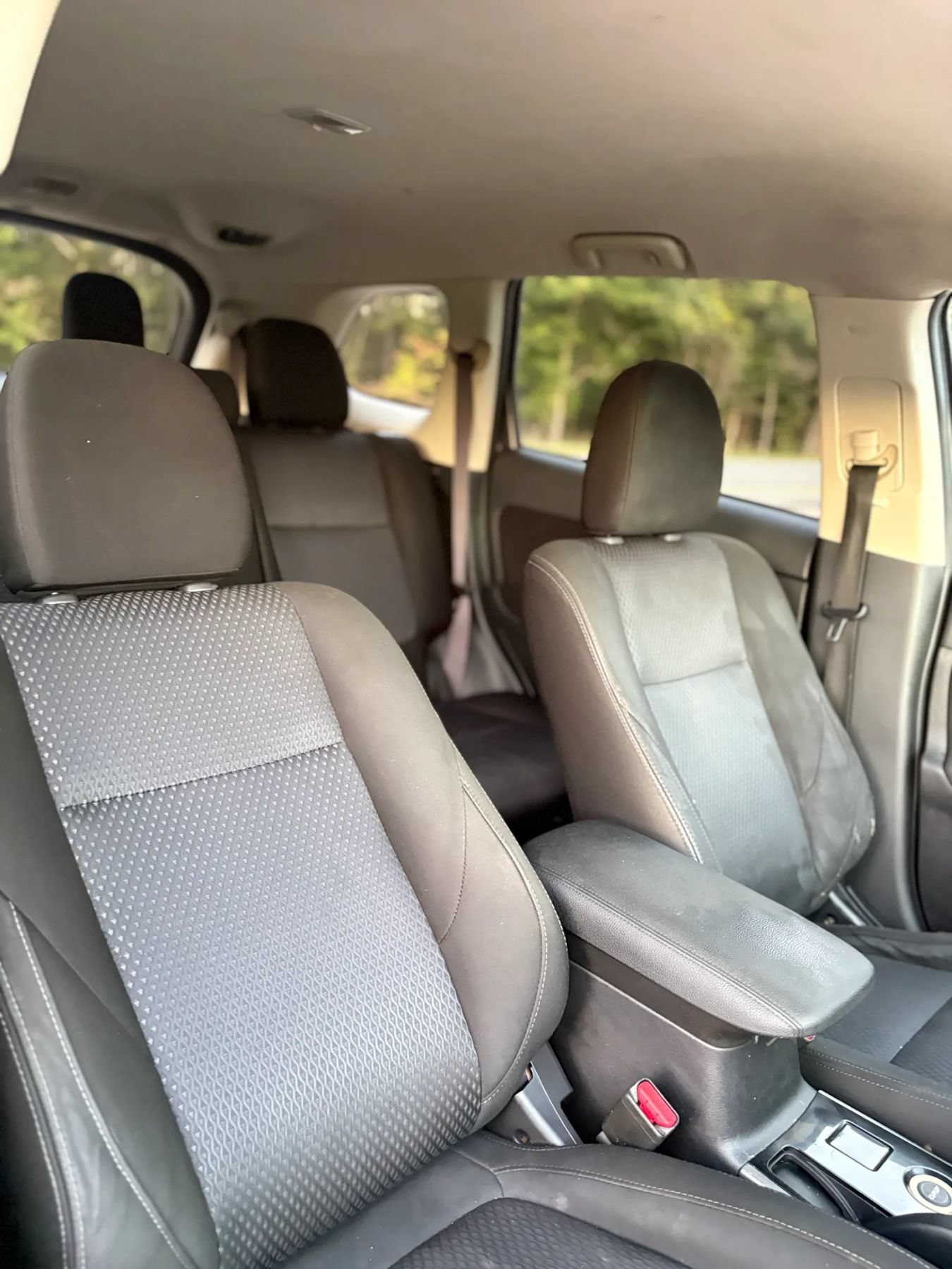 Used 2018 Mitsubishi Outlander ES AWD/4WD image 28