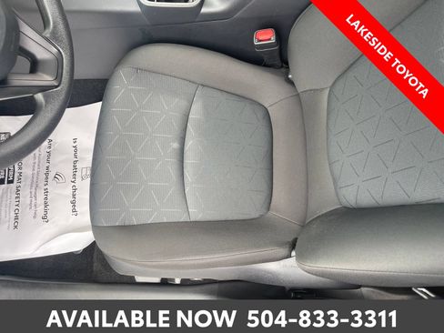 Certified 2025 Toyota RAV4 XLE FWD image 30
