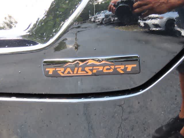 Certified 2025 Honda Pilot TrailSport image 8