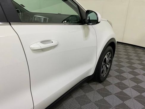 Used 2020 Kia Sportage LX FWD image 9