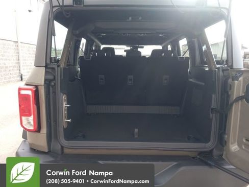 New 2025 Ford Bronco 4-Door image 28