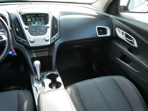 Used 2015 Chevrolet Equinox LT w/ Driver Convenience Package FWD image 11