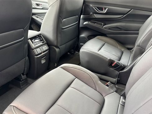New 2026 Subaru Ascent Limited image 15