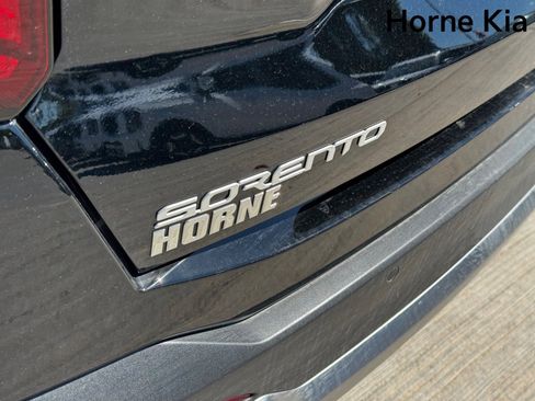 New 2025 Kia Sorento EX image 19