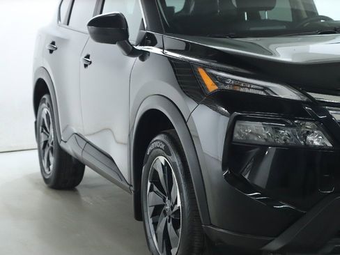 Certified 2026 Nissan Rogue SV w/ Cold Weather Package image 9