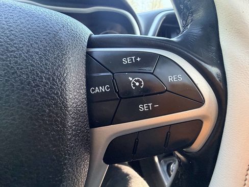 Used 2014 Jeep Cherokee Trailhawk w/ Comfort/Convenience Group image 51