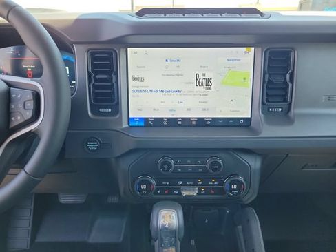 New 2026 Ford Bronco Badlands AWD/4WD image 23