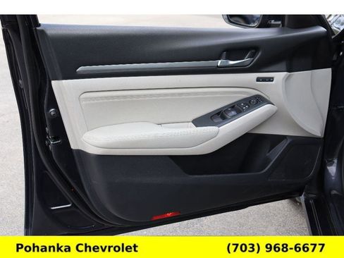 Used 2019 Nissan Altima 2.5 Platinum image 23