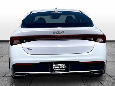 Used 2022 Kia K5 LXS FWD image 4