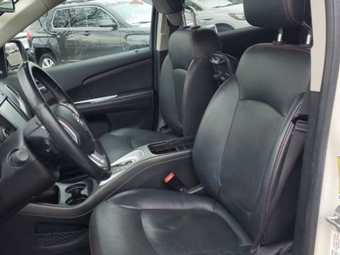 Certified 2019 Dodge Journey GT image 20