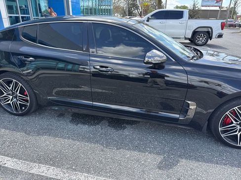 Used 2022 Kia Stinger GT1 image 5
