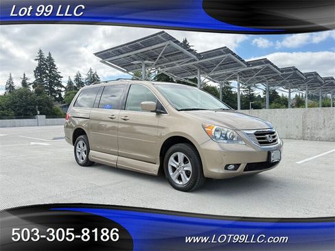 Used 2010 Honda Odyssey Touring image 10