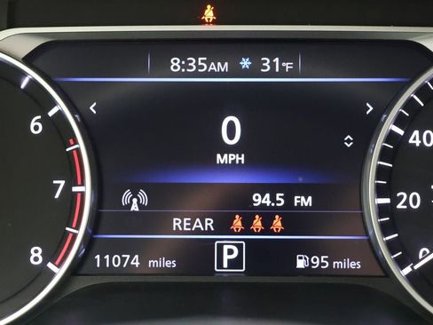 Used 2024 Nissan Sentra SR w/ Lighting Package image 17