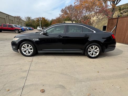 Used 2012 Ford Taurus SEL image 4