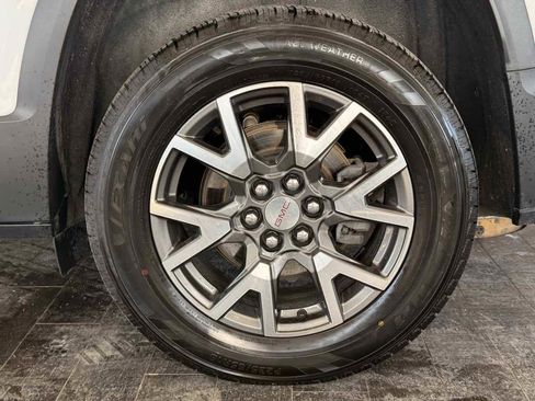 Used 2021 GMC Acadia SLE w/ Driver Convenience Package image 39