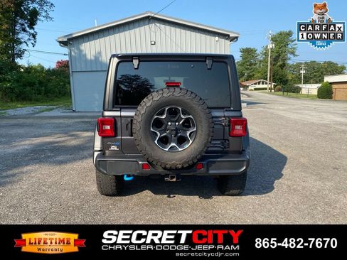 Used 2023 Jeep Wrangler Unlimited Rubicon 4xe w/ Cold Weather Group AWD/4WD image 6