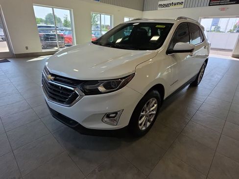 Used 2019 Chevrolet Equinox LT FWD image 1