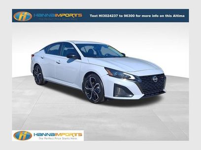 Used 2023 Nissan Altima 2.5 SR
