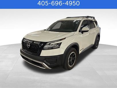 Used 2023 Nissan Pathfinder SV