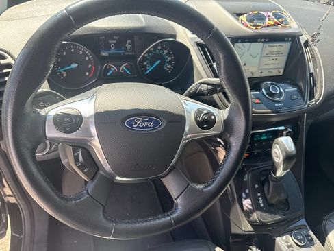 Used 2016 Ford Escape Titanium w/ Equipment Group 301A AWD/4WD image 3