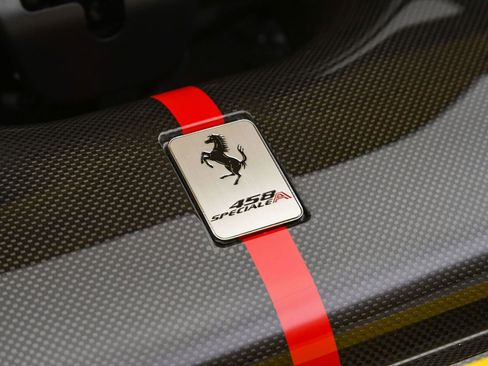 Used 2015 Ferrari 458 Speciale A image 33