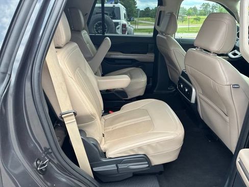 Certified 2024 Ford Expedition Limited RWD image 81