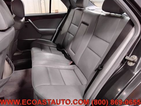 Used 1995 Mercedes-Benz C 220 Sedan image 13